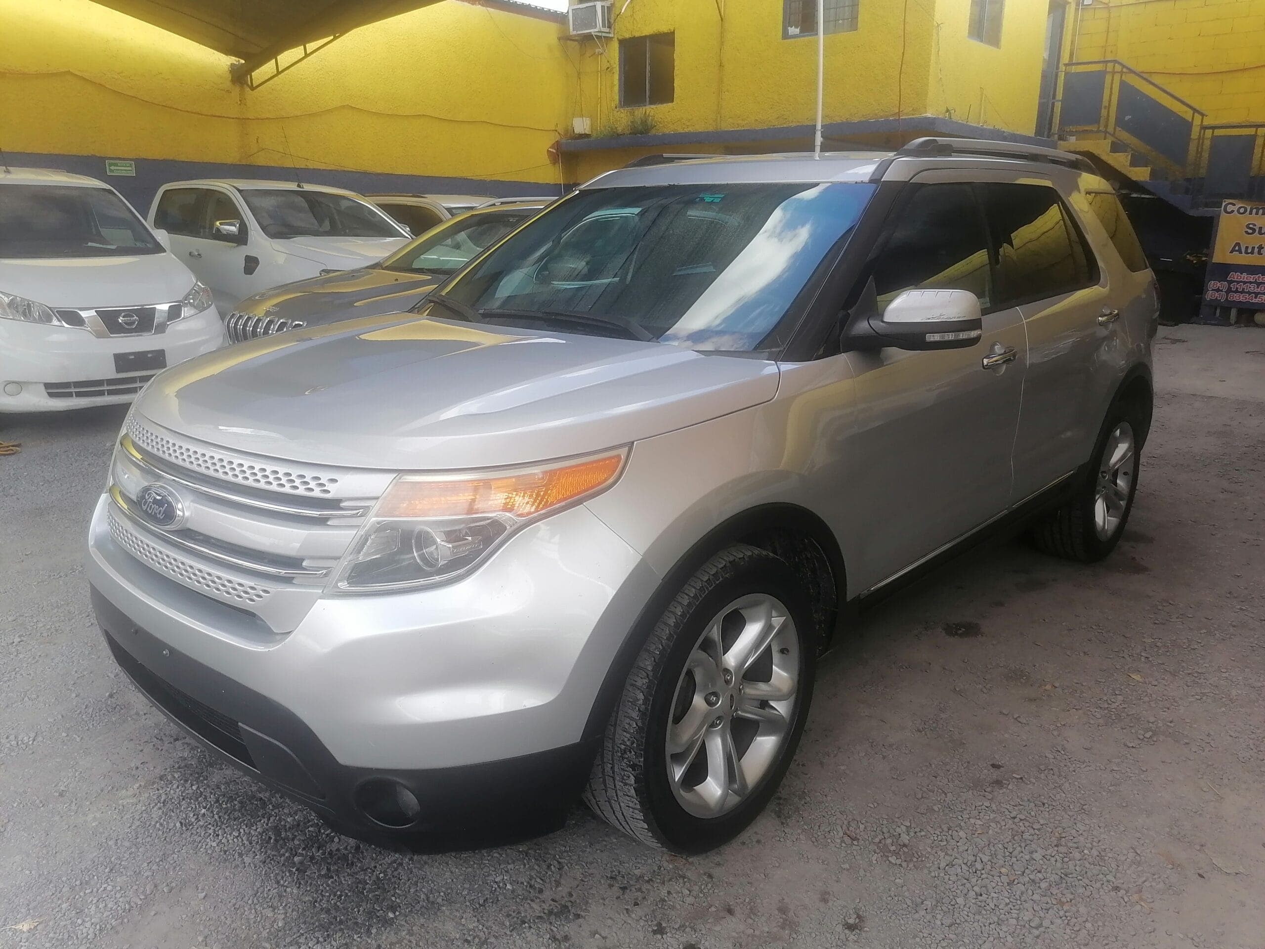 FORD EXPLORER LIMITED