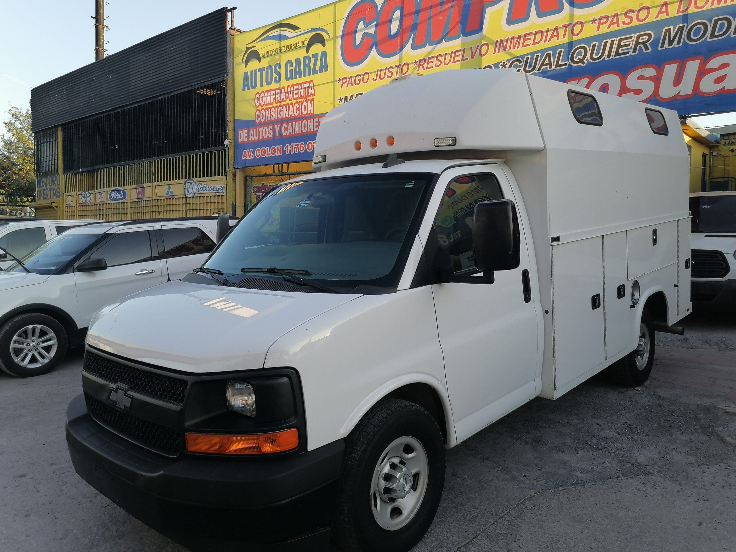 CHEVROLET 3500 CUTAWAY CARGO